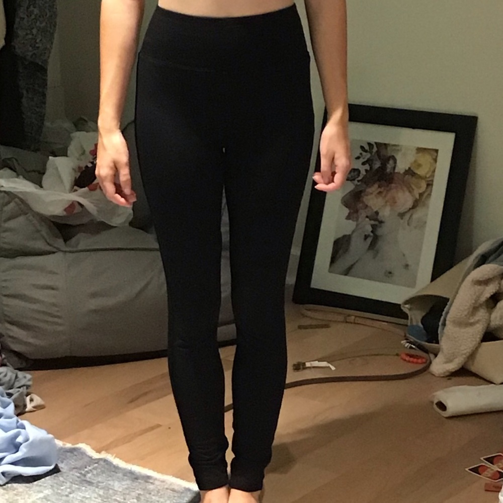 Black leggings
